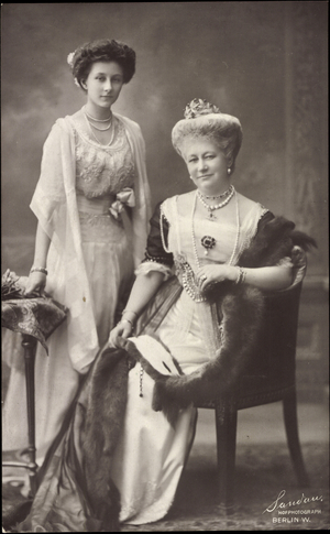 Wohlfahrts Postcard, Crown Princess Luise, Victoria