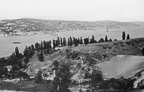 Scene from 19th century Constantinople