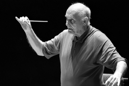 Sir Georg Solti in 1990 (b/w photo)