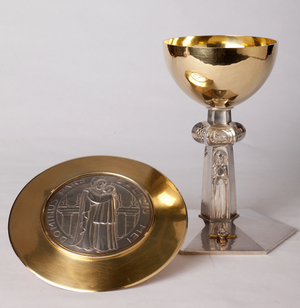 Chalice and paten. Modernism. 20th century.