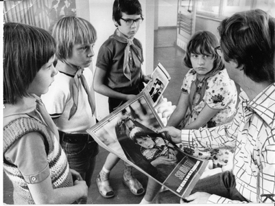 Solidarity action of the Rosa Luxemburg School in Potsdam, 1975 (photo)