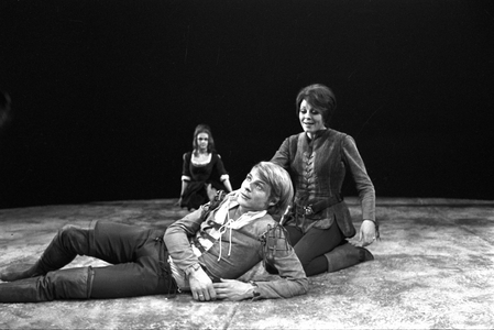 Oslo 197202 Actors Kari Simonsen and Gard Øyen in the play "As you like it". At …, 1972 (photo)