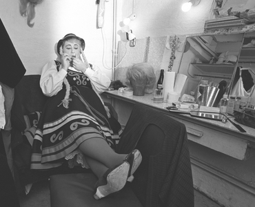 Oslo 19621117. Famous women test pipes specially made for women …, 1962 (photo)