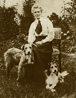 Portrait of nurse Edith Cavell c.1900 (photo)
