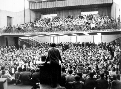 University assembly on the case la zanzara, Milan, Italy, 1966 (b/w photo)