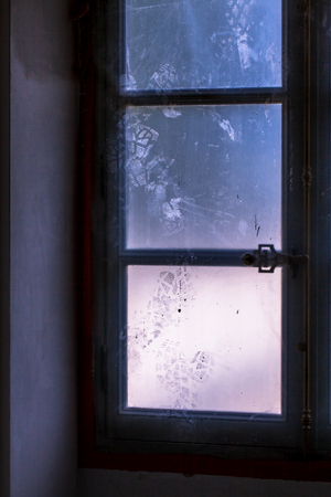 Plastic-covered window, 2015 (photo)