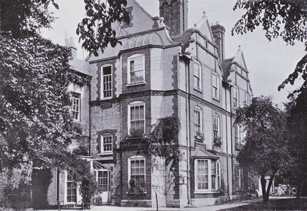 Somerville College (b/w photo)