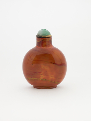 Snuff bottle with stopper (agate)
