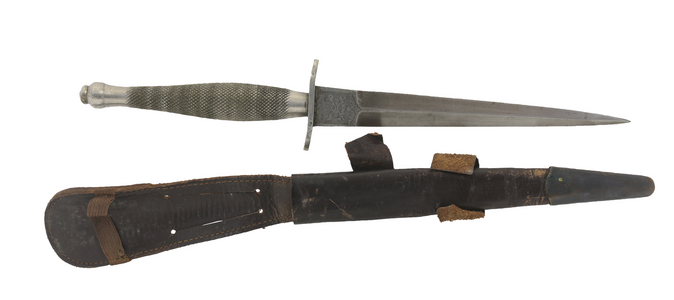 Fighting knife, 1940-41
