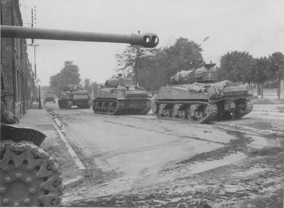 World War Two Tanks, 1942 (b/w photo)