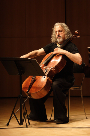 Misha Maisky - Russian cellist did not in 1948- Paris 2007