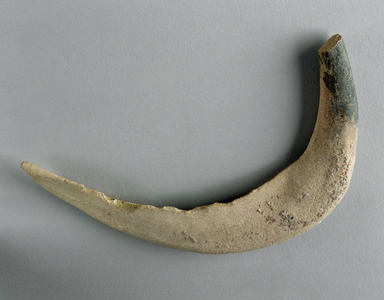 Sickle, terracotta, inserted blade missing …