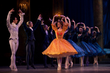 Prokofiev's Cinderella performed by the English National Ballet (photo)