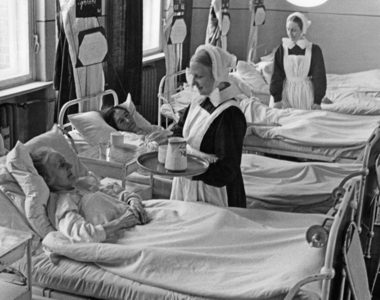 Nursing room in the Evangelical Diakonissenanstalt (Deaconess) in Poznan, 1939