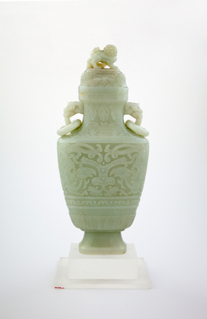 Vase with phoenix design (nephrite, pen, ink, pencil)