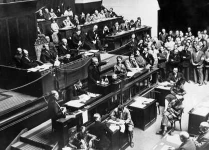 Aristide Briand during a speech before the League of Nations, 1929 (b/w photo)