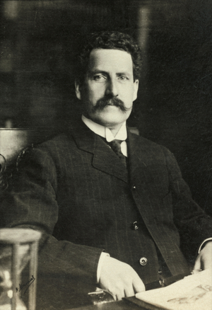 Portrait of Philippe Berthelot (photo)