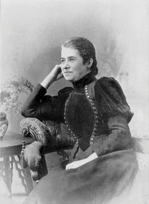 Kate Ralph (née Roberts)