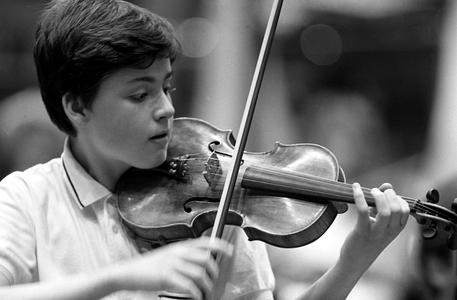 Sungsic Yang, 1988 (b/w photo)
