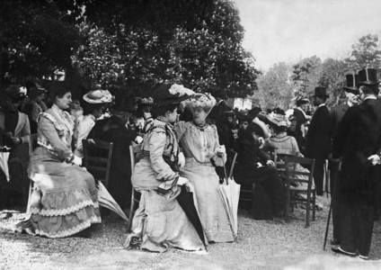 Parisian society at the Longchamps horse race track, 1903 (b/w photo)