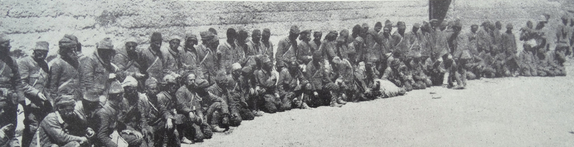 Captured Turkish prisoners after the Battle of Shaiba, 1915