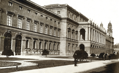 Residence and Hofgarten in Munich (b/w photo)