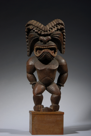 Hawaiian figure, kona style, representing the god of war, ku ka ’ili moku, c.1780-1820 (wood)