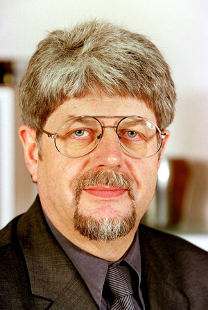 Ernst Schwanhold (GER SPD Minister of Economics, SMEs, Technology and Transport North Rhine-Westphalia)..., 2000 (photo)