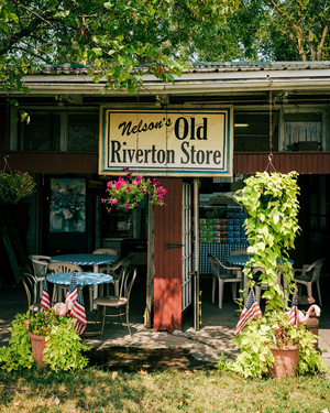 Nelson's Old Riverton Store, on Route 66 in Riverton, Kansas, USA (photo)