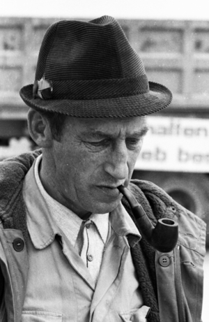 DEU, Germany, Erwitte: The workers and their union reacted to the entrepreneurs …, 1975 (photo)