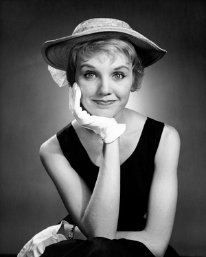 Portrait of a young woman in a hat
