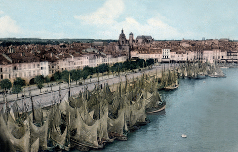 The harbour of La Rochelle (France), Postcard