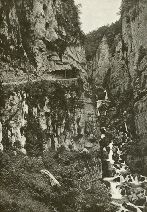 Les grands Goulets (b/w photo)