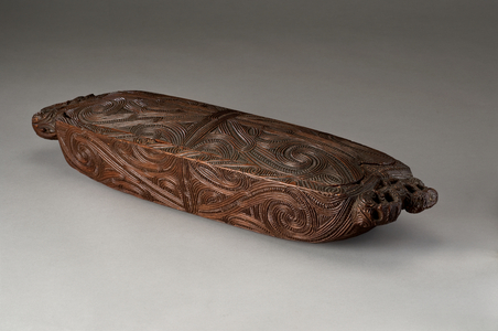 Papahou, feather box (wood)