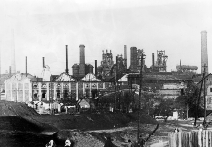 II. WK, Eastern Front, Industry, 1941 (photo)