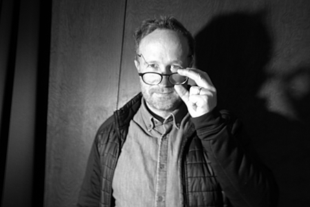 portrait of Andri Snaer Magnason, 2022 (b/w photo)