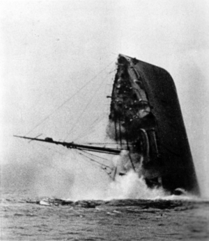 II. WK - Kriegsmarine - sinking ships, 1940 (photo)