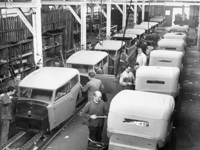 German car production, 1934 (b/w photo)