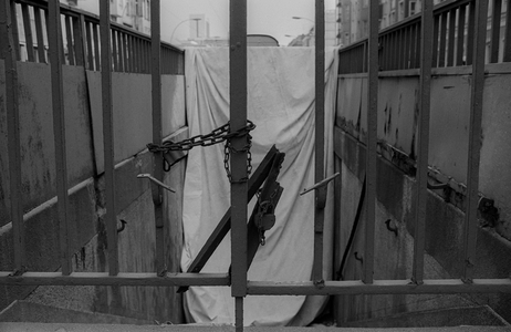 Oranienburger Tor subway station, 1990 (photo)