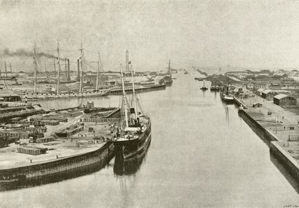 Dunkerque, Le Port (b/w photo)