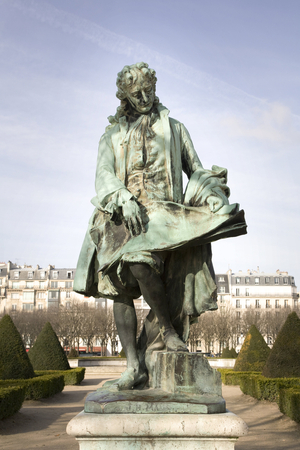 Statue of Jules Hardouin Mansart (1646-1708), French architect, Bronze sculpture by Ernest Henri Dubois (1863-1930). Photography, KIM Youngtae,