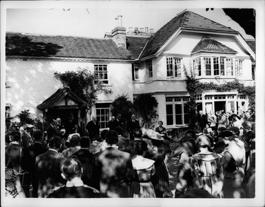 Sep. 09, 1953 - Ivor Novello's home opened as convalescence for members of the Theatrical profession. Ivor Novello's home,” Redroofs”, near Maidenhead, was opened today by the Lord Mayor of London, Sir Rupert De La Bere, as a convalescent home for members of the theatrical profession. H the house which was left to Mr Novello's friend, Mr Robert Andrews, has been acquired by the Actors' Benevolent fund for the purpose