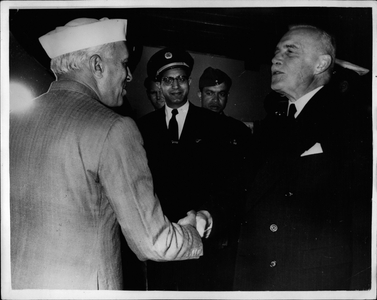 Feb. 02, 1954 - CANADIAN PRIME MINISTER ARRIVES IN INDIA