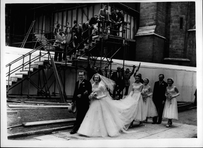Apr. 04, 1953 - Vic Oliver Gives Away His Ward Wedding At St. Margaret 's-Westminster: Vic Oliver gave away his ward June Oliver (26) (ex-Manton) at her wedding this morning to Peter Collaro (27) at St. Margaret's Westminster