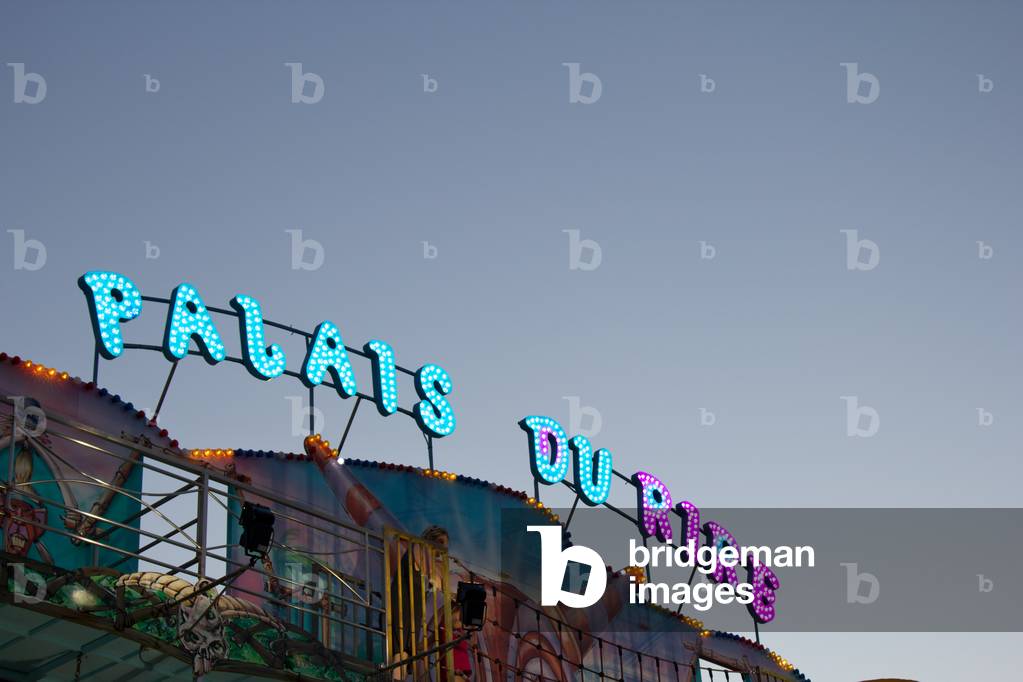 Fun house, 2013 (photography)