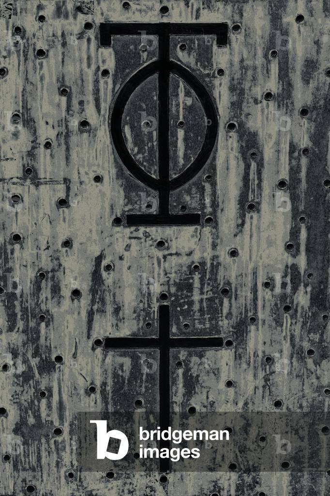 Icons, from the series The Observant, 2016 (photograph)