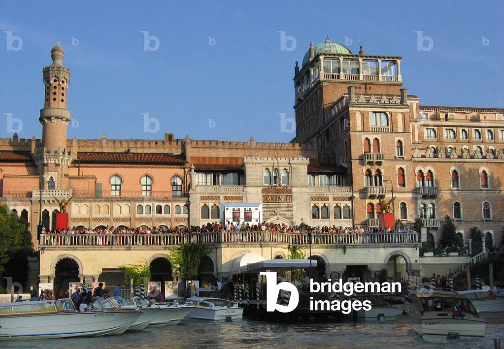 07/09/2004 Lido de Venise, embarcadere de l'hotel Excelsior. Photo Antonelli ©AGF/Leemage