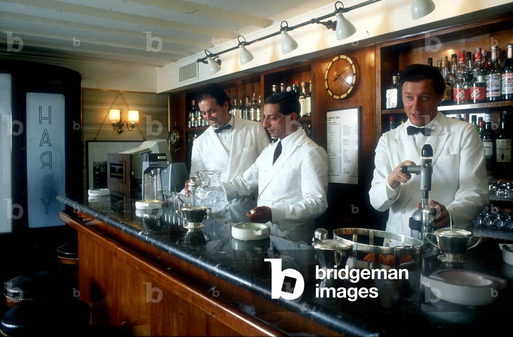 Venise 2000. Le restaurant Harry's bar. Photo Modica