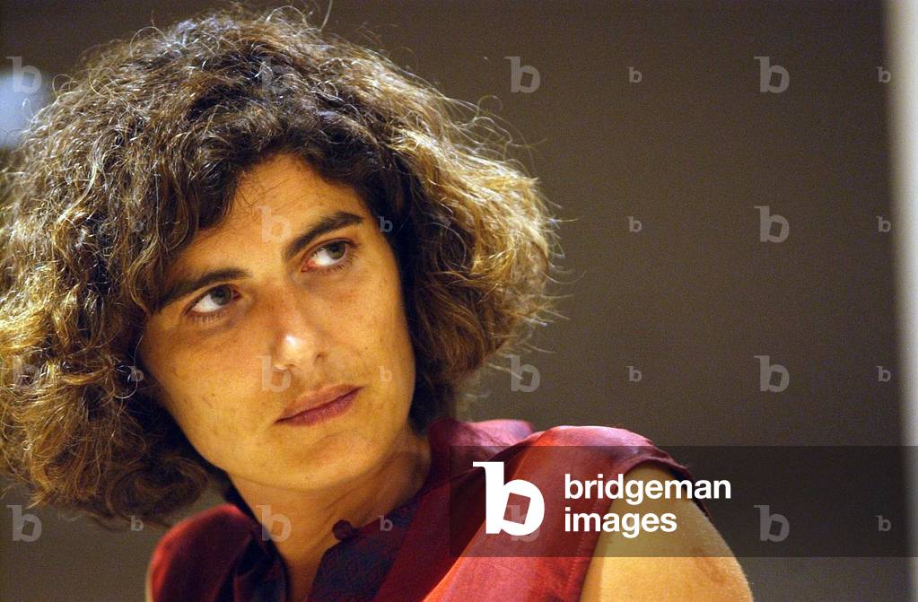 30/5/2003 Portrait de l'ecrivain italienne Silvia Bonucci (nee en 1964)