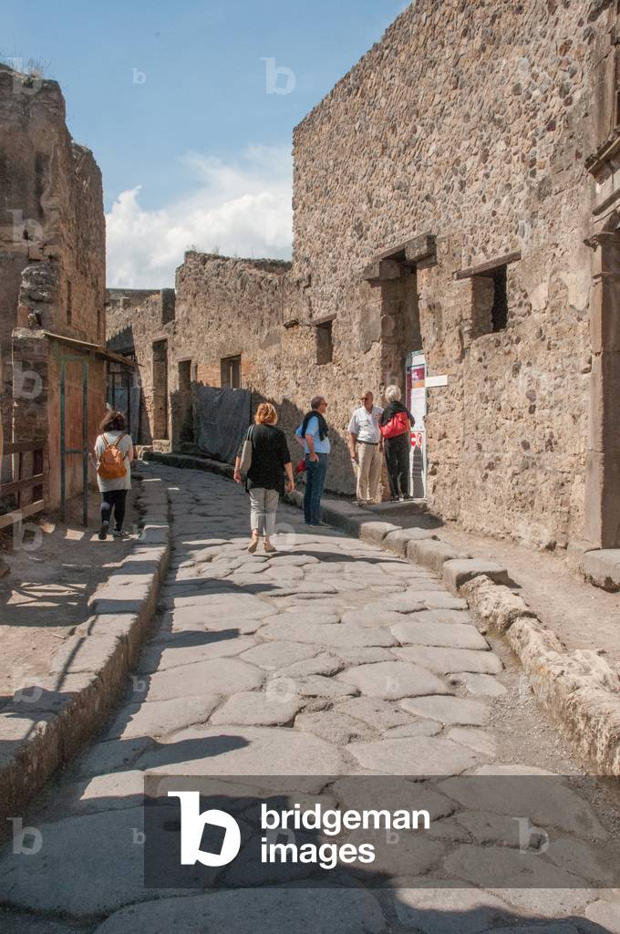 View of Pompei, Italy, brothel Alley (photo)